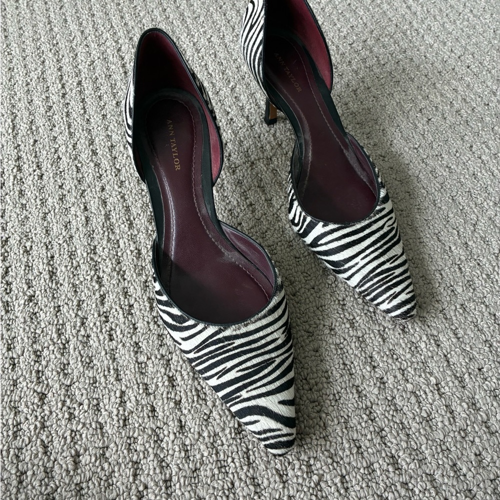 Ann Taylor Black and White Zebra Heels